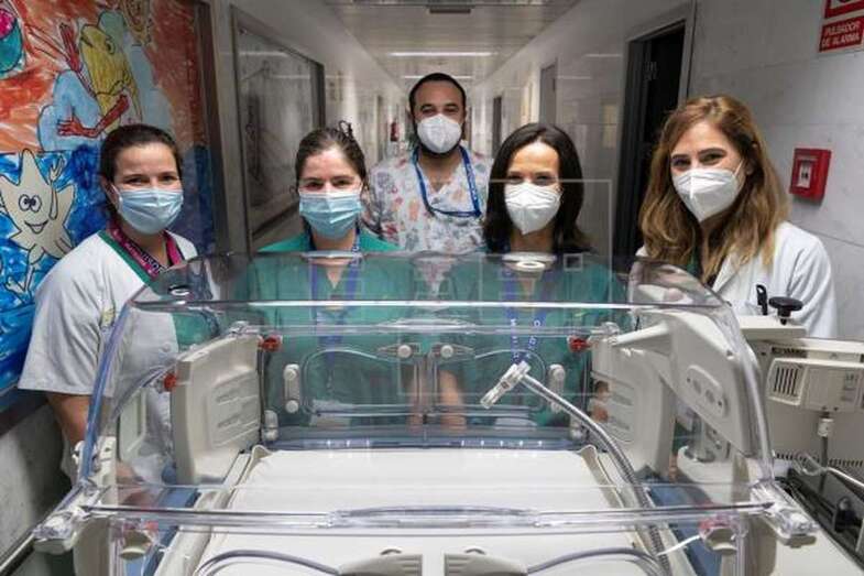 El estudio se ha realizado con una muestra de 90 madres lactantes, 1 embarazada y 9 madres sin vacunar / EFE Miguel Barreto